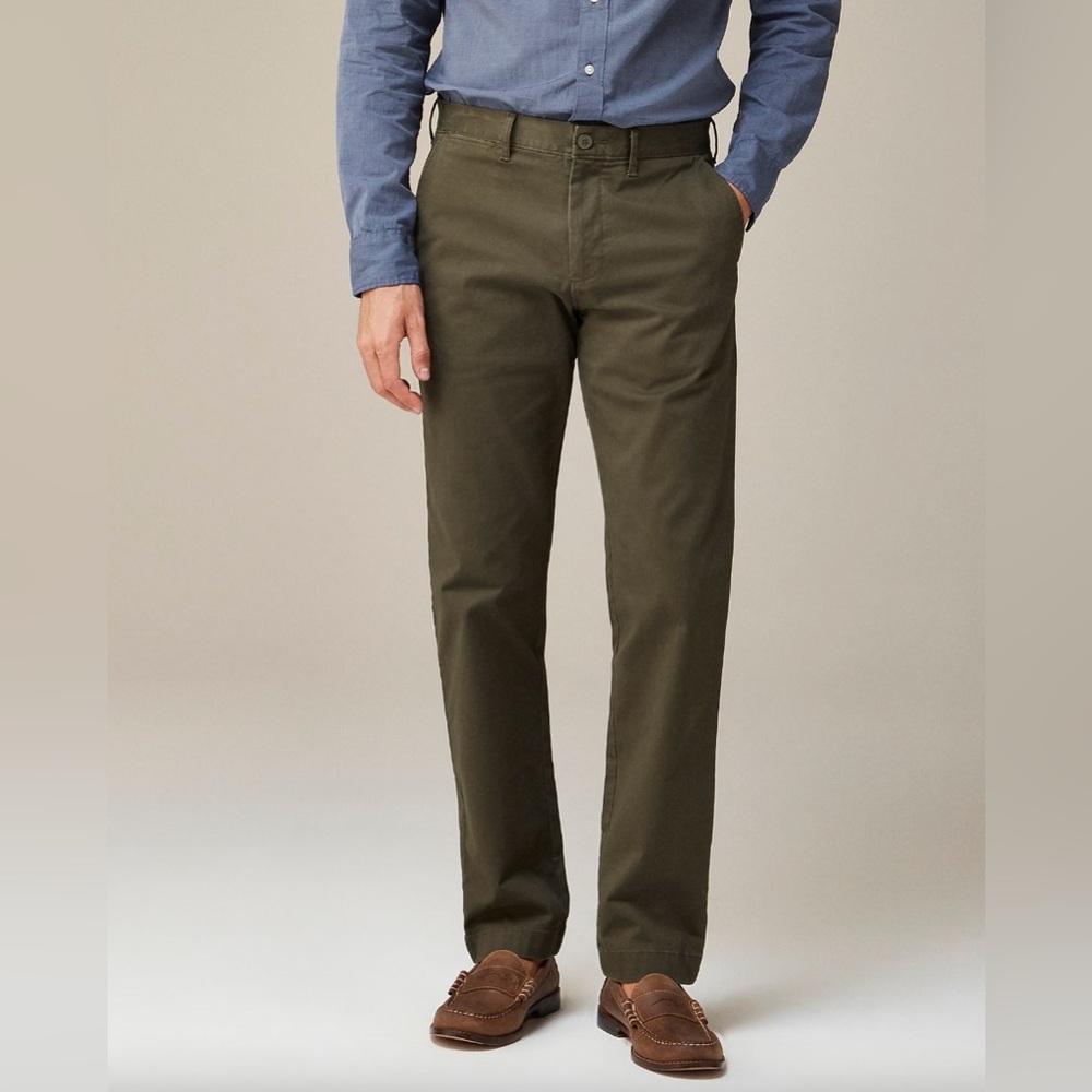 J. Crew - Slim Fit Cotton Chinos in Army Green - Size 30 x 30